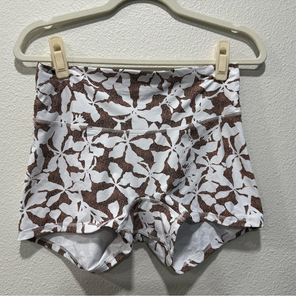 Salted 3 piece set: swim top, bottoms, and rash guard - Picture 3 of 13